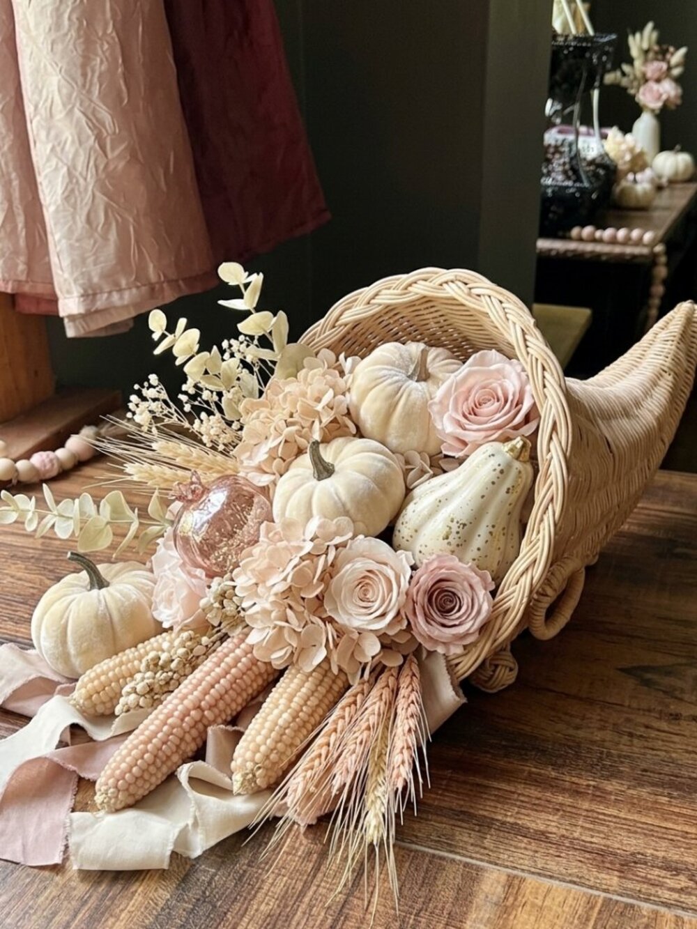 🎉Vintage Rustic Wicker Cornucopia Basket Fall Thanksgiving Decor Shabby Chic🍂 - Picture 4 of 16